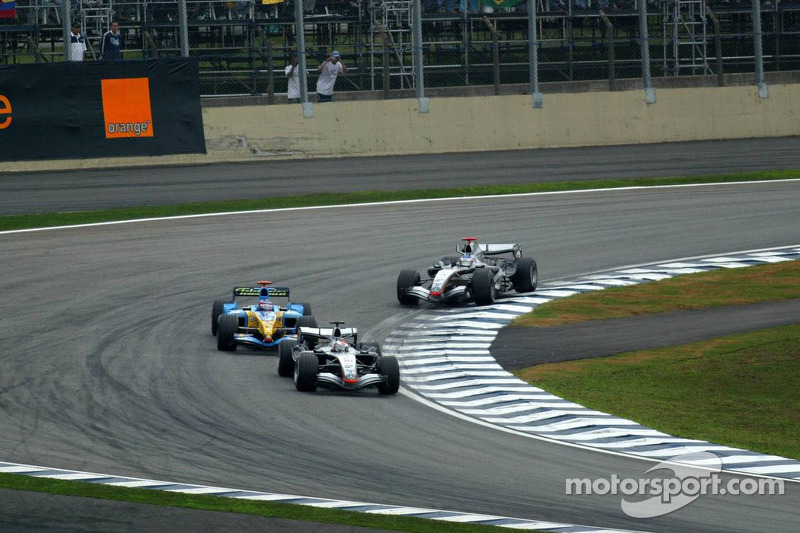 Juan Pablo Montoya, Fernando Alonso y Kimi Raikkonen