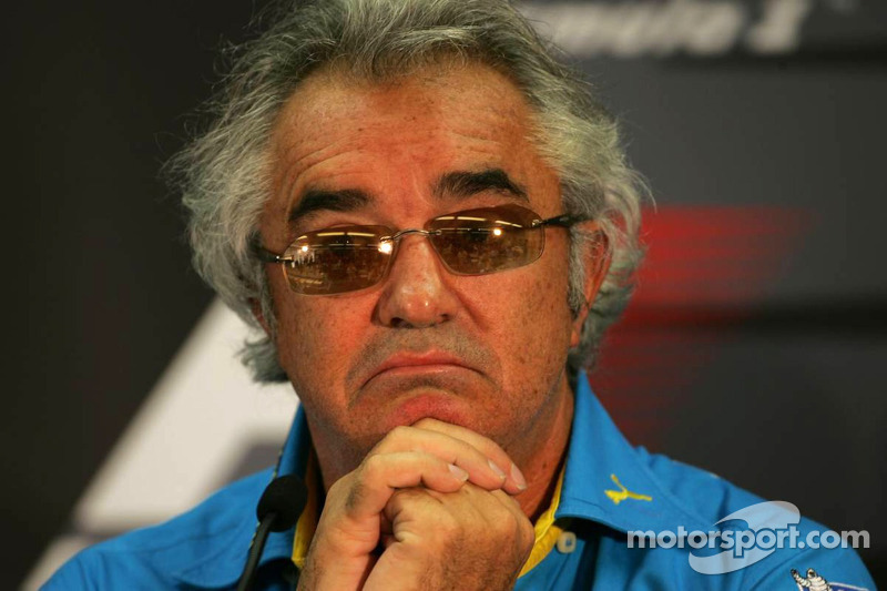 Thursday FIA basın toplantısı: Flavio Briatore