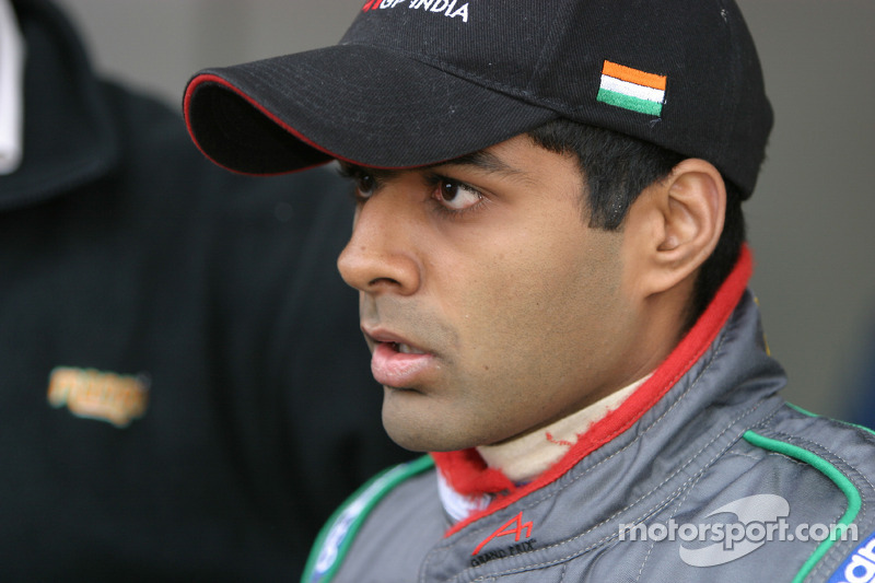 Karun Chandhok (2004-2005)