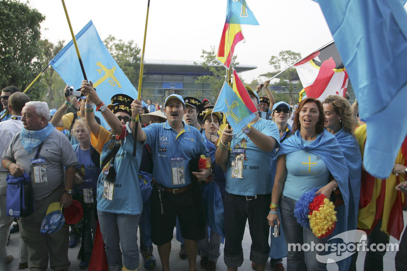 Renault F1 fans