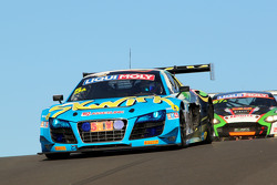#5 Audi R8 LMS ultra: Rod Salmon, Nathan Antunes, Oliver Gavin