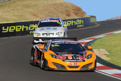 #59 McLaren MP4-12C: Tony Quinn, Klark Quinn, Kevin Estre