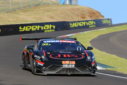#32 JBS Australia Lamborghini Gallardo LP 560-4: Roger Lago, David Russell, Steve Owen