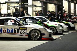 #66 保时捷997 GT3杯: Chris van der Drift, Frank Lyons, Michael Lyons, Lindsay O'Donnell