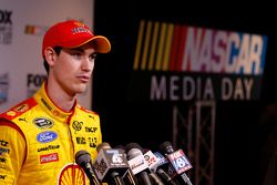 Joey Logano, da equipe Penske Ford