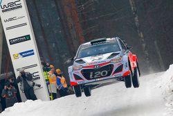 Hayden Paddon and John Kennard, Hyundai i20 WRC, Hyundai Motorsport