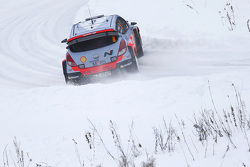 Hayden Paddon and John Kennard, Hyundai i20 WRC, Hyundai Motorsport