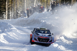 Thierry Neuville and Nicolas Gilsoul, Hyundai i20 WRC, Hyundai Motorsport