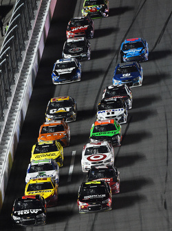 Martin Truex Jr., Furniture Row Racing Chevrolet leads restart