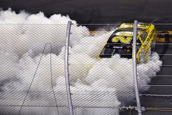 Race winner Matt Kenseth, Joe Gibbs Racing Toyota celebrates