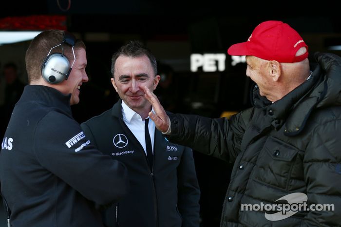 Paddy Lowe, Director Ejecutivo de Mercedes AMG F1 y Niki Lauda, Mercedes no - Presidente Ejecutivo