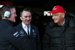 Paddy Lowe, Mercedes AMG F1 Executive Director, and Niki Lauda, Mercedes Non-Executive Chairman