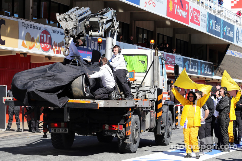 Carro batido de Fernando Alonso, McLaren