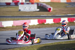 Nelson Piquet Jr devant Rubens Barrichello