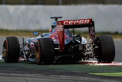 Carlos Sainz jr., Scuderia Toro Rosso STR10, Funkenflug