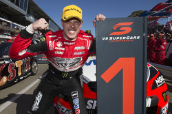 Race winner James Courtney, Holden Racing Team celebrates