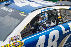 Race winner Jimmie Johnson, Hendrick Motorsports Chevrolet celebrates