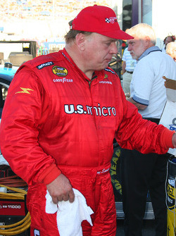 Jimmy Spencer out of the race