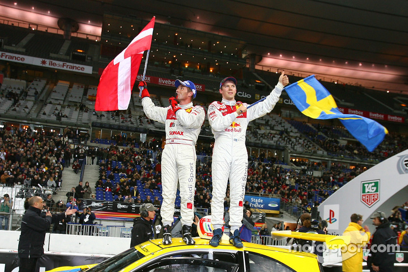 Los ganadores de la Copa de Naciones 2005 Tom Kristensen y Mattias Ekström del Team Scandinavia