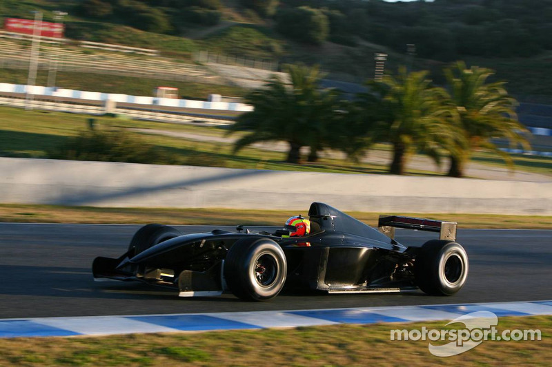 Olivier Beretta tests wet track for Michelin in a Formula Nissan car