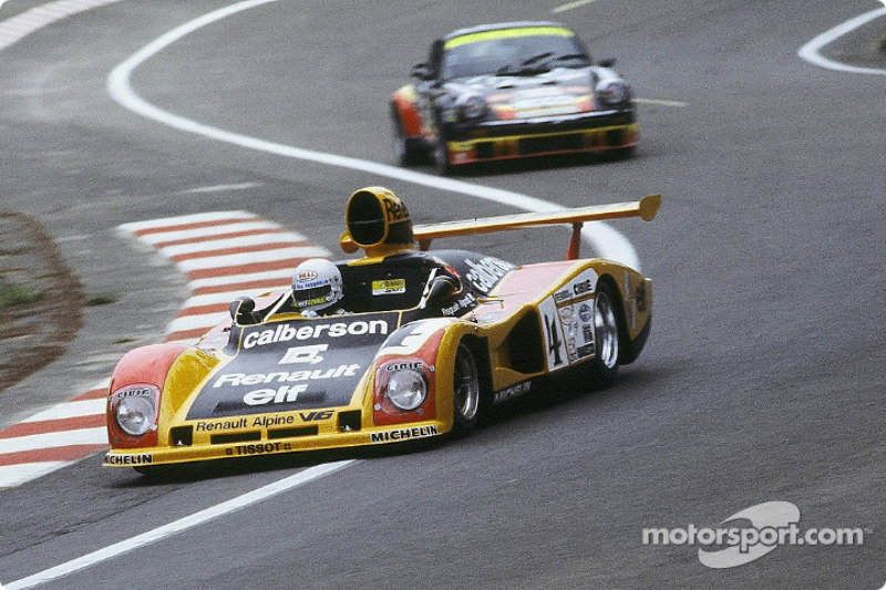 La Renault-Alpine A442A n°4 Ecurie Calberson : Jean Ragnotti, Guy Fréquelin, José Dolhem, Jean-Pierre Jabouille