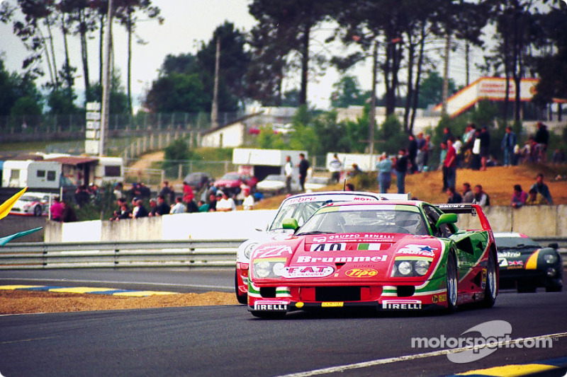 #40 Ferrari F40 GTE: Anders Olofsson, Luciano Della Noce, Tetsuya Oota