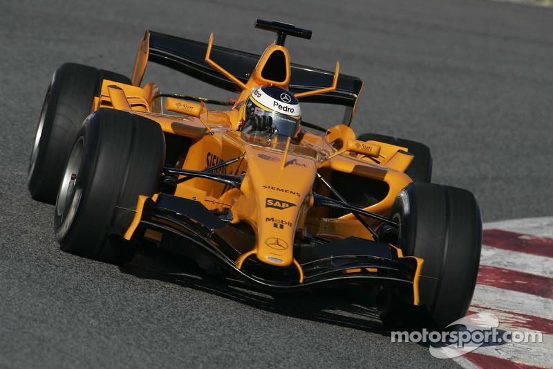 Pedro de la Rosa prueba el McLaren MP4-21