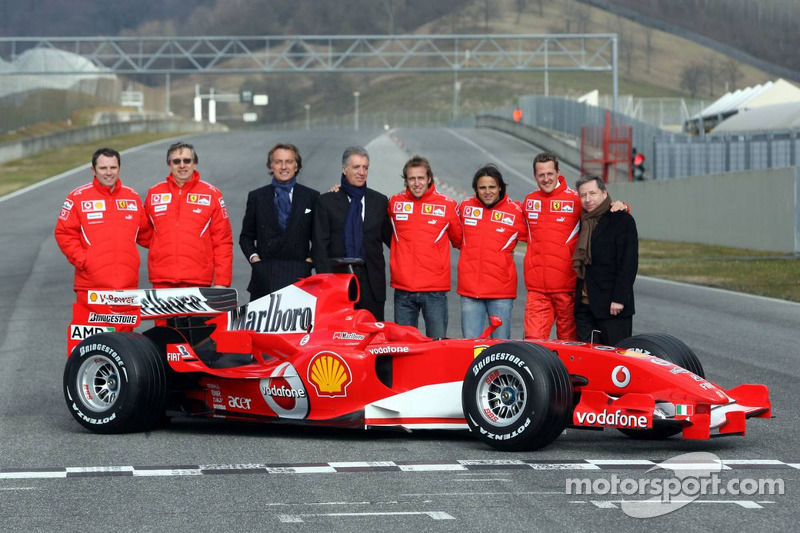 Stephano Domenicali, Paolo Martinelli, Luca di Montezemolo, Piero Ferrari, Luca Badoer, Felipe Massa