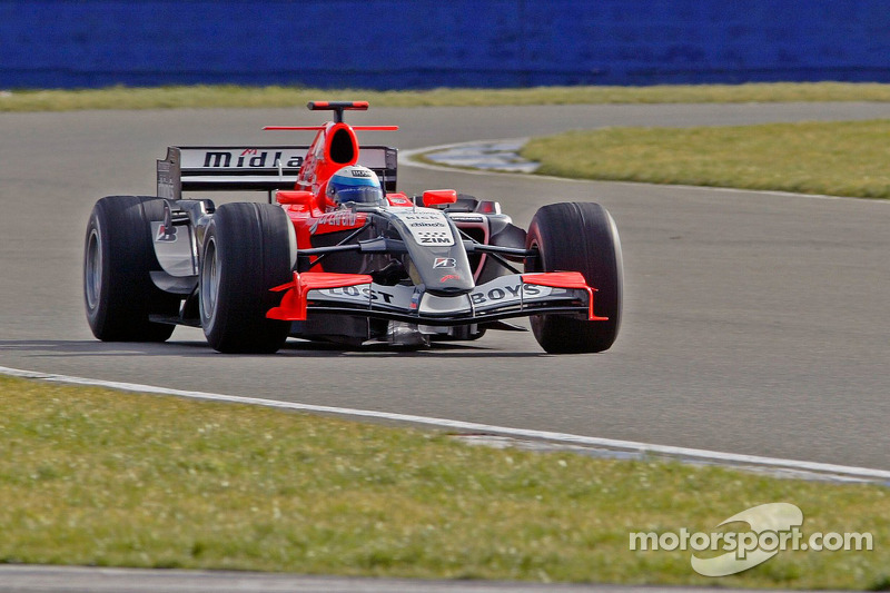 Markus Winkelhock test de Midland F1-wagen op Silverstone