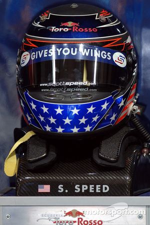 Le casque de Scott Speed