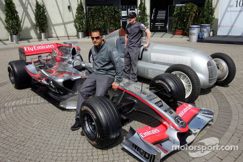 Juan Pablo ve Kimi Raikkonen ve McLaren Mercedes ve Mercedes silver arrow