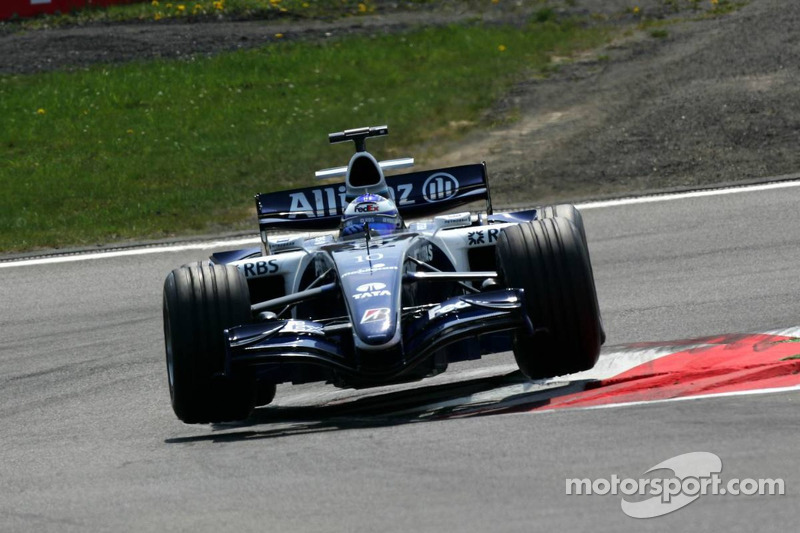 2006年:F1新秀赛季中两次获得积分