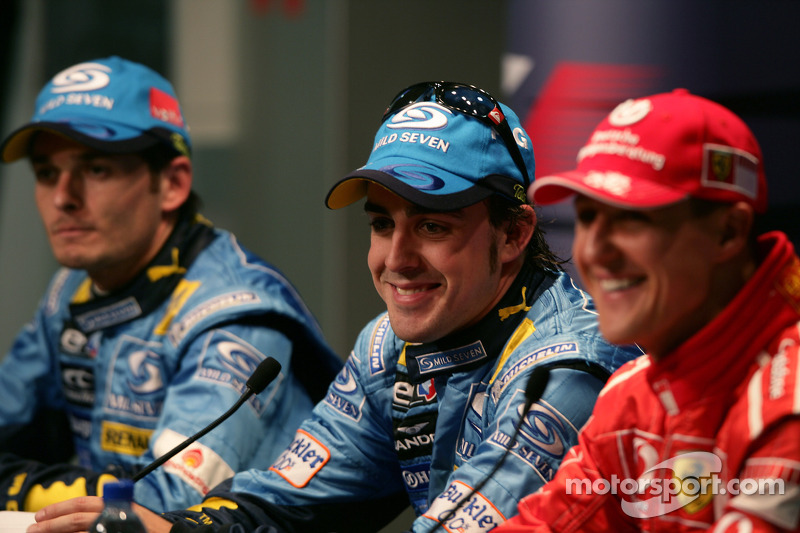 basın toplantısı: Pole: Kazanan Fernando Alonso ve Giancarlo Fisichella ve Michael Schumacher