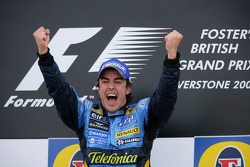 Podium : le vainqueur Fernando Alonso