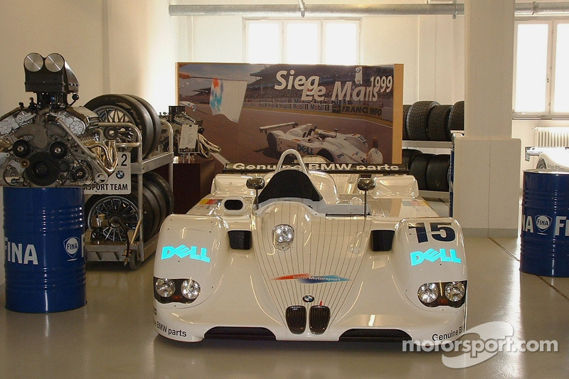 Sieger: Le Mans 1999 BMW V12 LMR