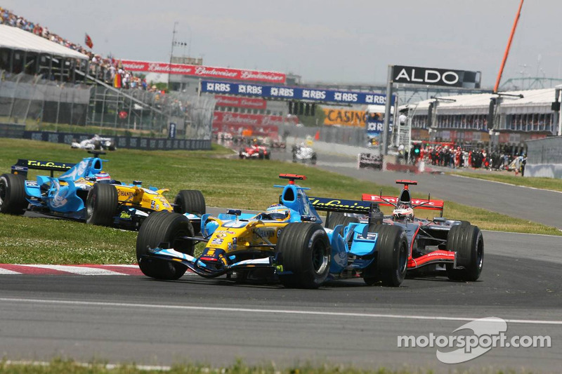 Start: Fernando Alonso ve Kimi Raikkonen