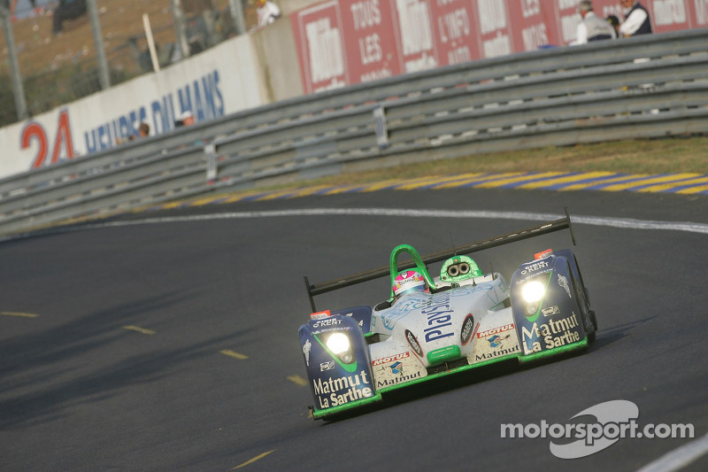 Pescarolo C60 Judd №17 команды Pescarolo Sport: Эрик Элари, Франк Монтаньи, Себастьен Леб