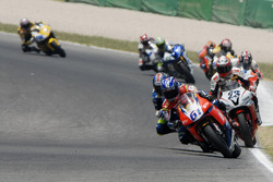Early race action