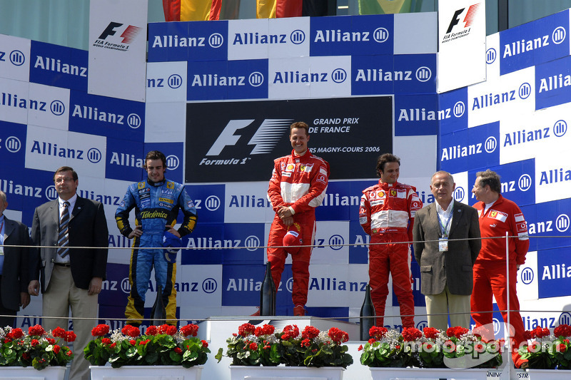 34- Fernando Alonso, 2º en el GP de Francia 2006 con Renault