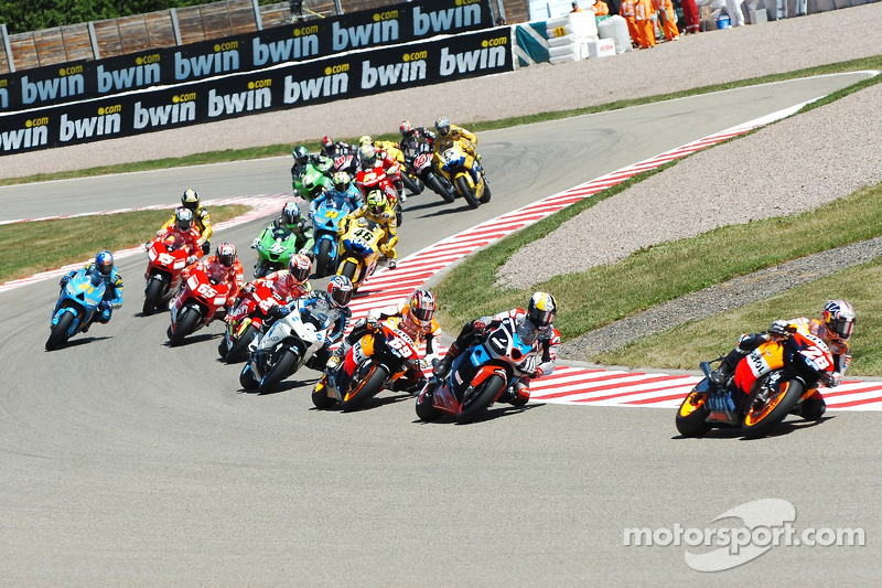 Start zum GP Deutschland 2006 auf dem Sachsenring: Dani Pedrosa, Repsol Honda Team, führt