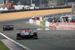 #8 Audi Sport Team Joest Audi R10: Marco Werner, Frank Biela, Emanuele Pirro