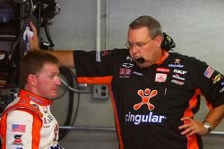 Jeff Burton et le chef d'équie Scott Miller