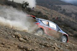 Thierry Neuville and Nicolas Gilsoul, Hyundai i20 WRC, Hyundai Motorsport