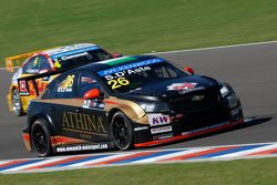 Stefano D'Aste, All-Ikl.com Münnich Motorsport, Chevrolet RML Cruze TC1, und Tom Coronel, ROAL Motor