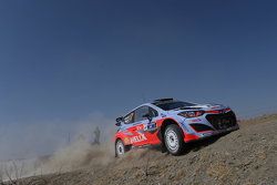 Thierry Neuville and Nicolas Gilsoul, Hyundai i20 WRC, Hyundai Motorsport