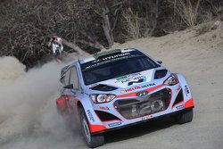 Hayden Paddon y John Kennard, Hyundai i20 WRC, Hyundai Motorsport