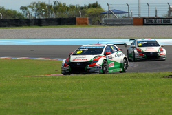 Tiago Monteiro, Honda Racing Team JAS Honda Civic WTCC