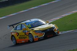 Robert Huff, Lada Sport Rosneft Lada Vesta WTCC