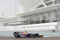 Пьер Гасли. Abu Dhabi March test, День 1.