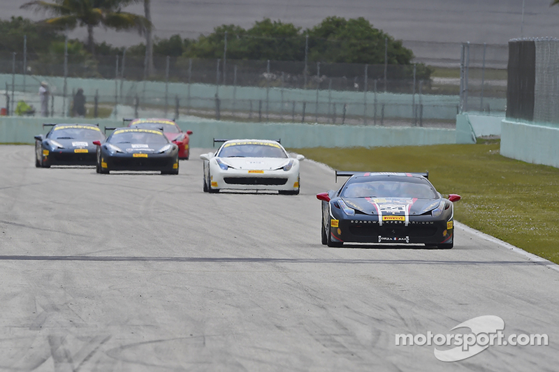 #24 Midwestern Auto Group, Ferrari 458: Mark Kvamme